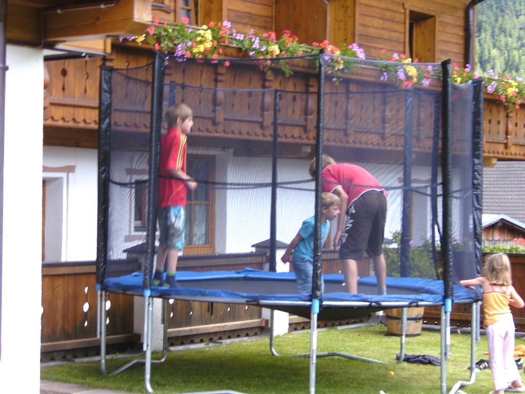 פראגראטן Apartmenthaus Innerkratzerhof מראה חיצוני תמונה