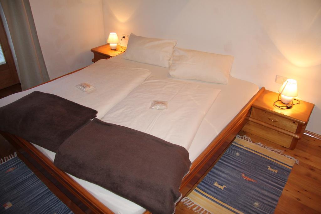 פראגראטן Apartmenthaus Innerkratzerhof מראה חיצוני תמונה